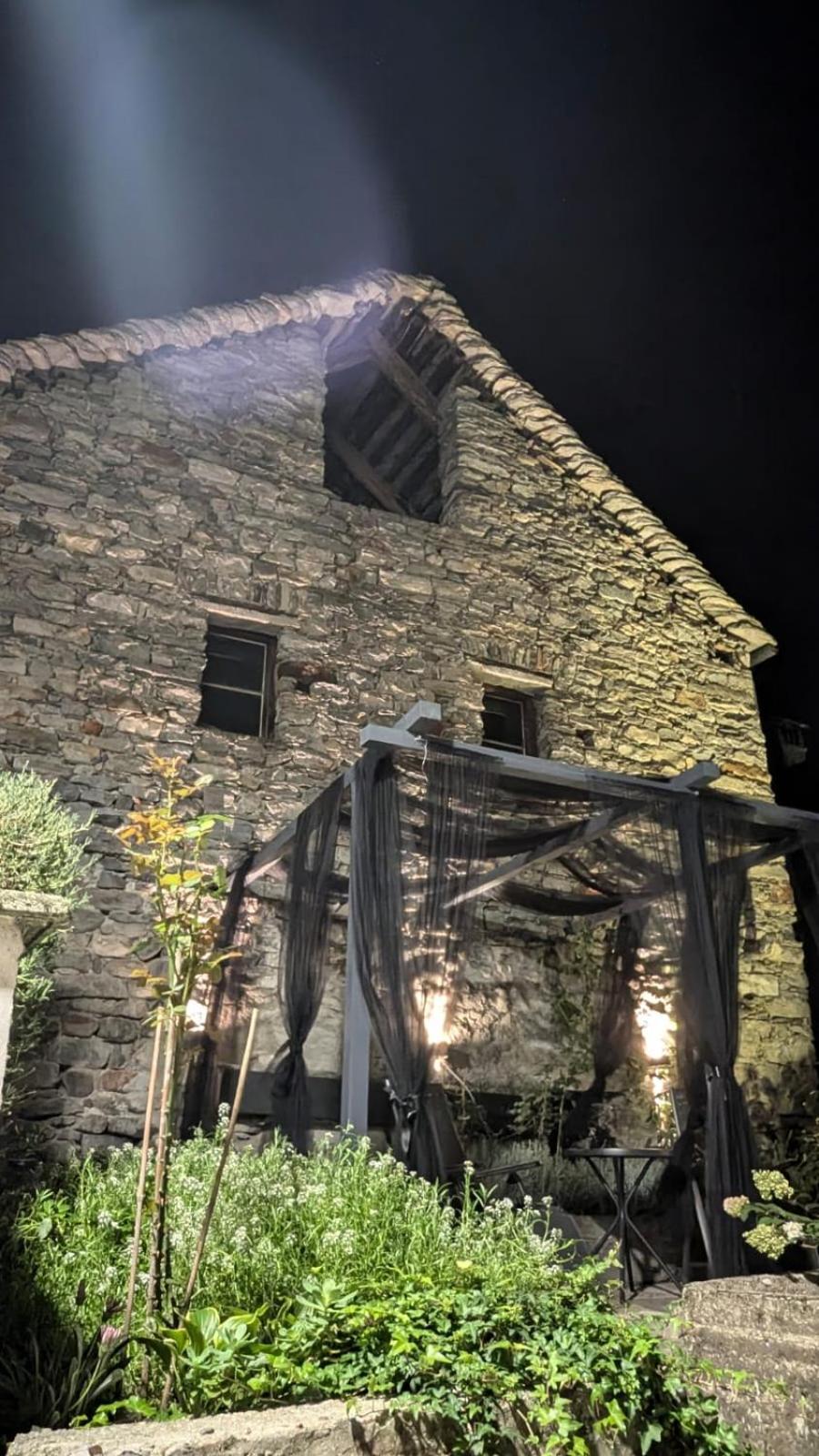 La Via Del Sale Accommodations Holidays Domodossola Bagian luar foto